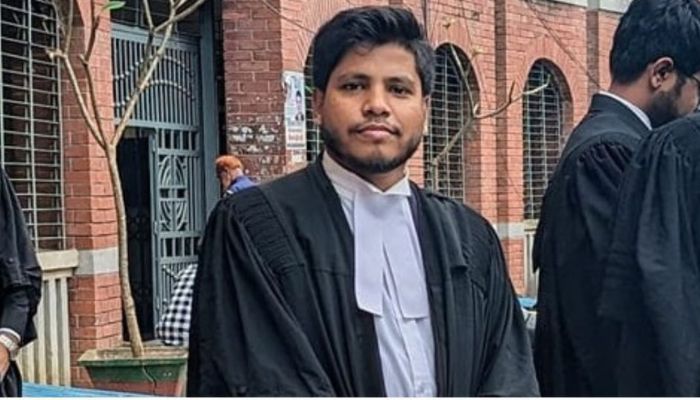 আলিফ হত্যায় পলাতক ১৮ আসামিকে আত্মসমর্পণে পত্রিকায় বিজ্ঞপ্তি