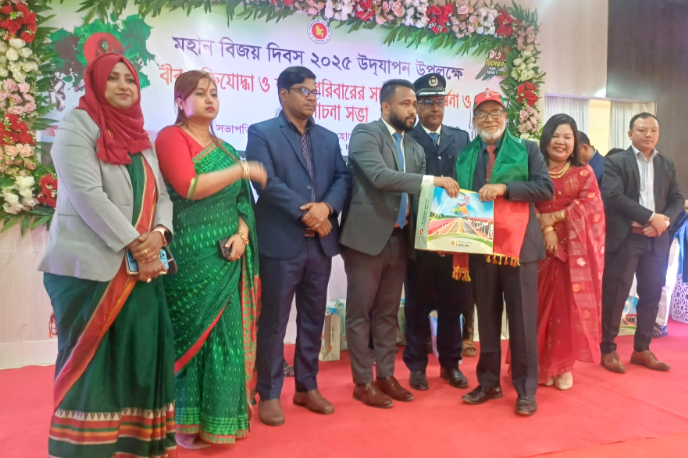 চন্দনাইশে যথাযোগ্য মর্যাদায় মহান বিজয় দিবস পালিত