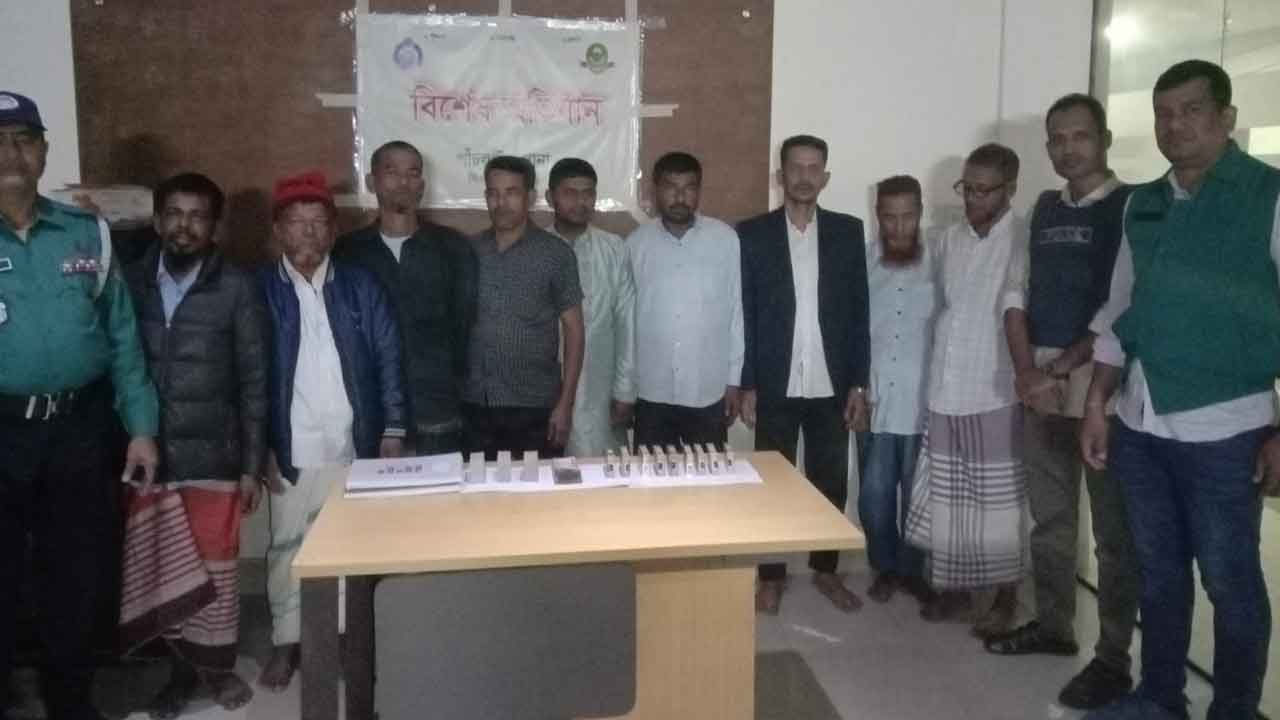 চট্টগ্রামে জুয়ার আসর থেকে ৯ জন গ্রেপ্তার