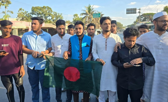 চন্দনাইশে হাদী হত্যার প্রতিবাদে বিক্ষোভ মিছিল ও সমাবেশ