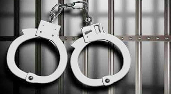    চট্টগ্রামে শিশুর ঝুলন্ত লাশ উদ্ধারের ঘটনায় গ্রেপ্তার ২