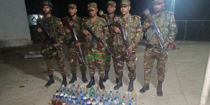 সেনাবাহিনীর অভিযানে চোলাই মদ উদ্ধার ও ধ্বংস