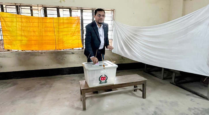 অপশক্তি যেন আর ভোটাধিকার হরণ করতে না পারে: আবু সুফিয়ান