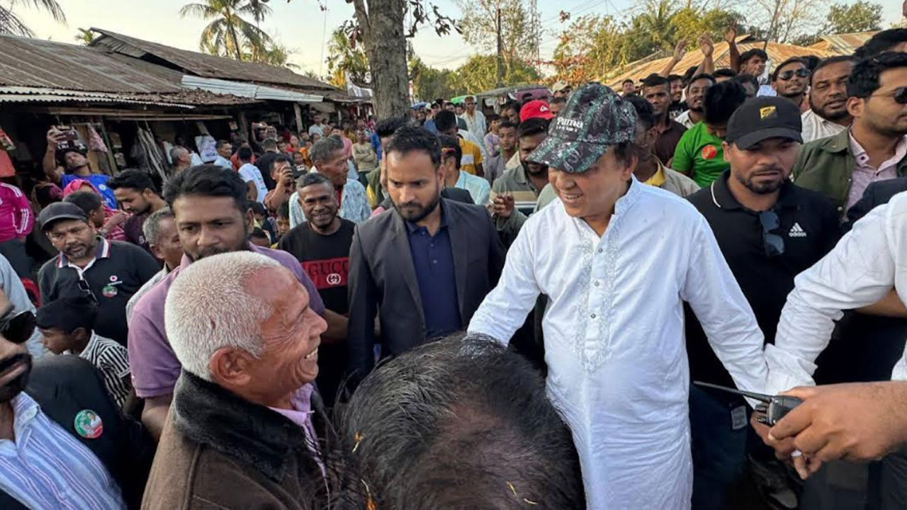 খাগড়াছড়িতে সুবিধাজনক অবস্থানে বিএনপি, সমীকরণ বদলে দিতে পারে জামায়াত