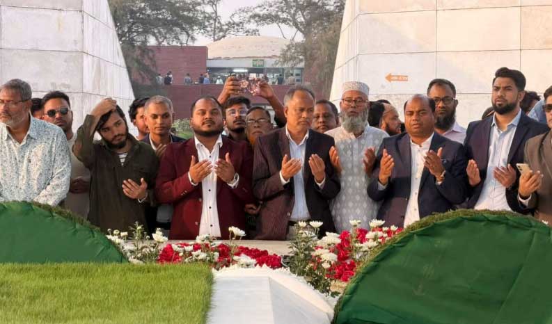শহীদ জিয়া ও বেগম জিয়ার কবর জিয়ারত করলেন চট্টগ্রাম-১৪ আসনের এমপি জসিম 