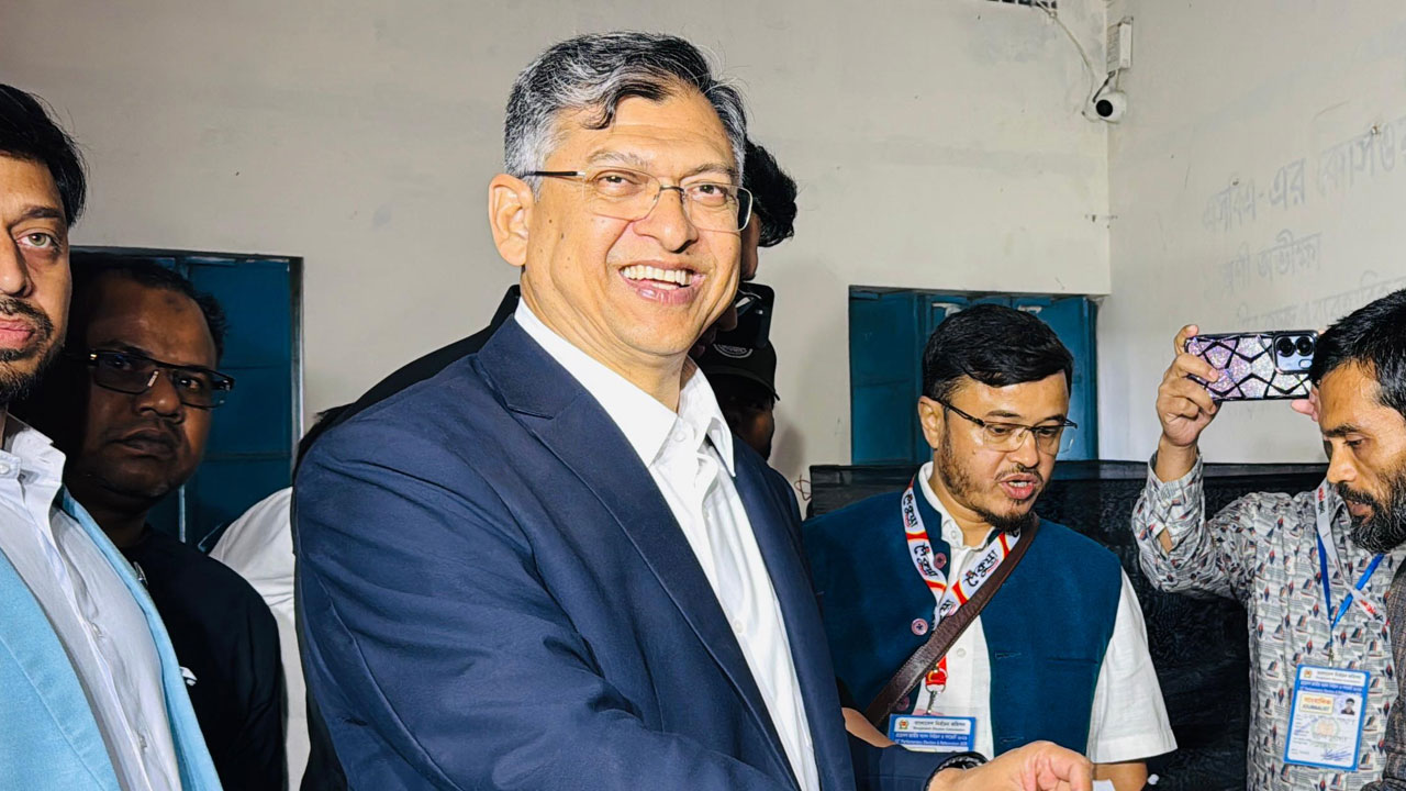 ৭৪ কেন্দ্রের ফলাফল: কক্সবাজার-১ আসনে জয়ের পথে সালাহউদ্দিন আহমদ