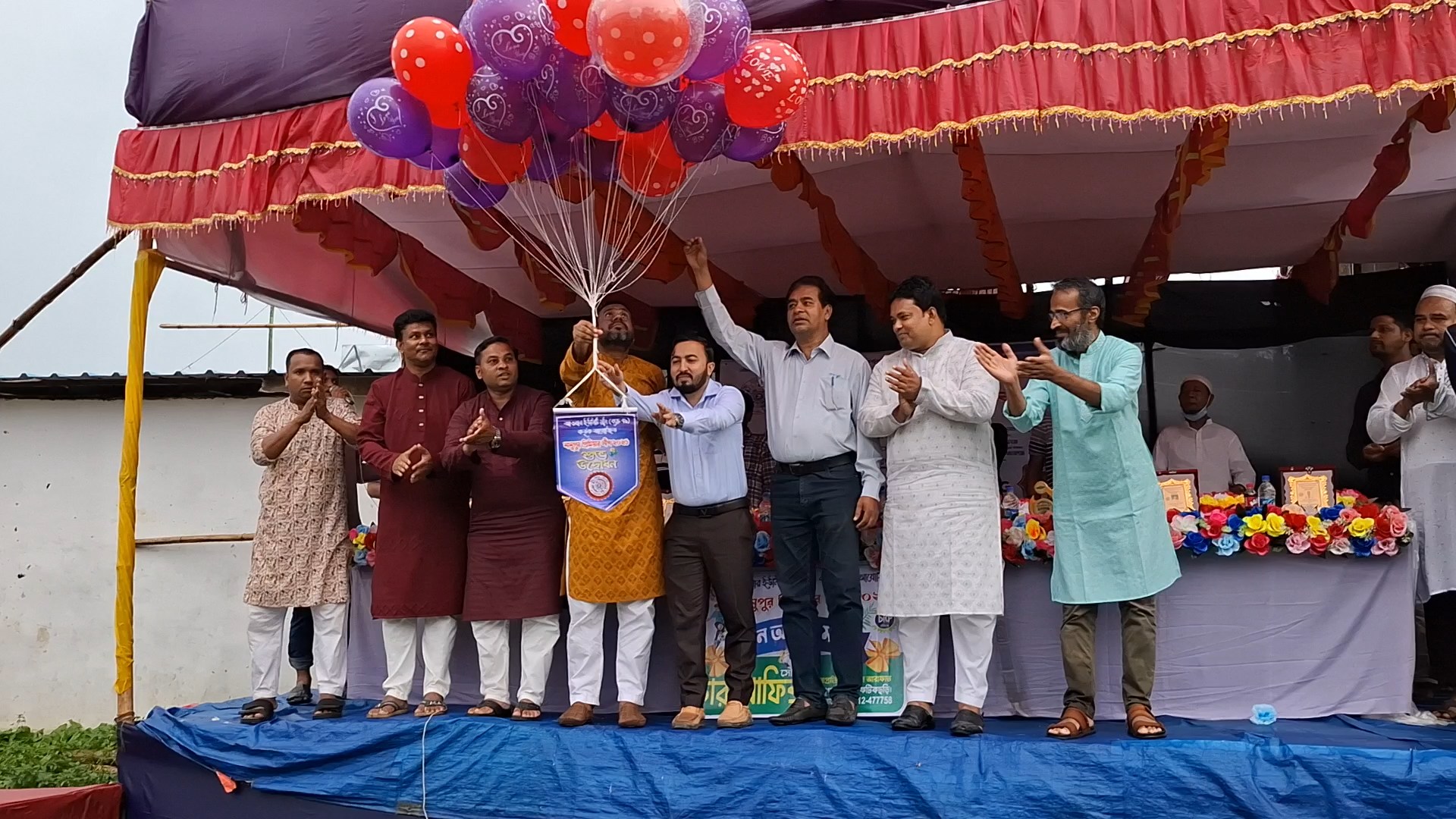 নানুপুরে প্রিমিয়ার লীগ ফুটবল টুর্নামেন্টের উদ্বোধন