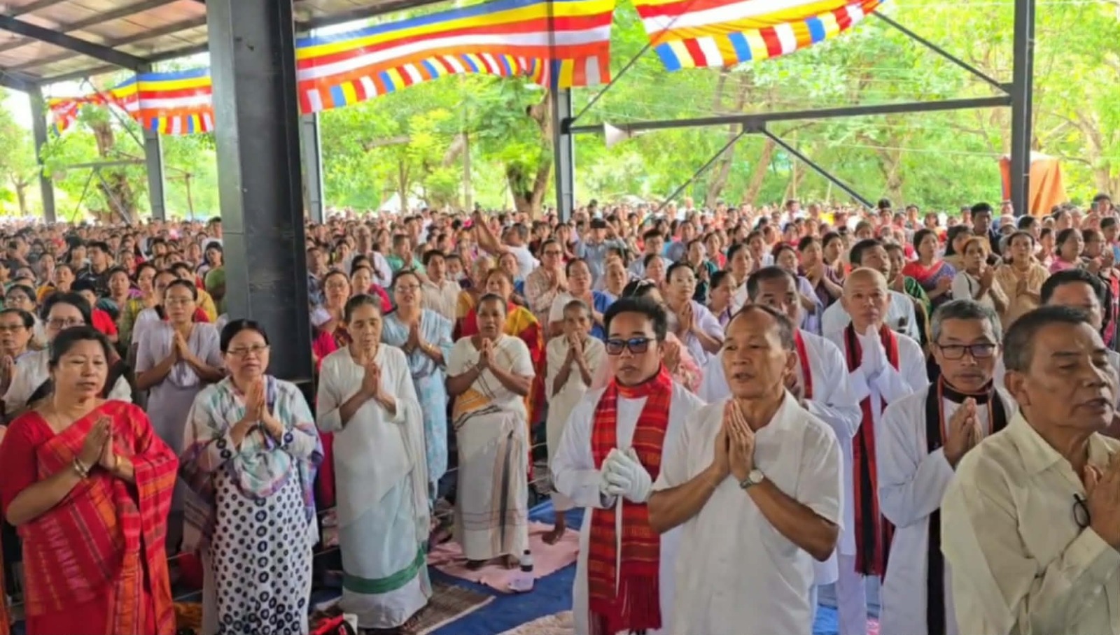 যথাযোগ্য মর্যাদা ও বর্ণাঢ্য আয়োজনে রাঙামাটিতে বুদ্ধ পূর্ণিমা উদযাপন