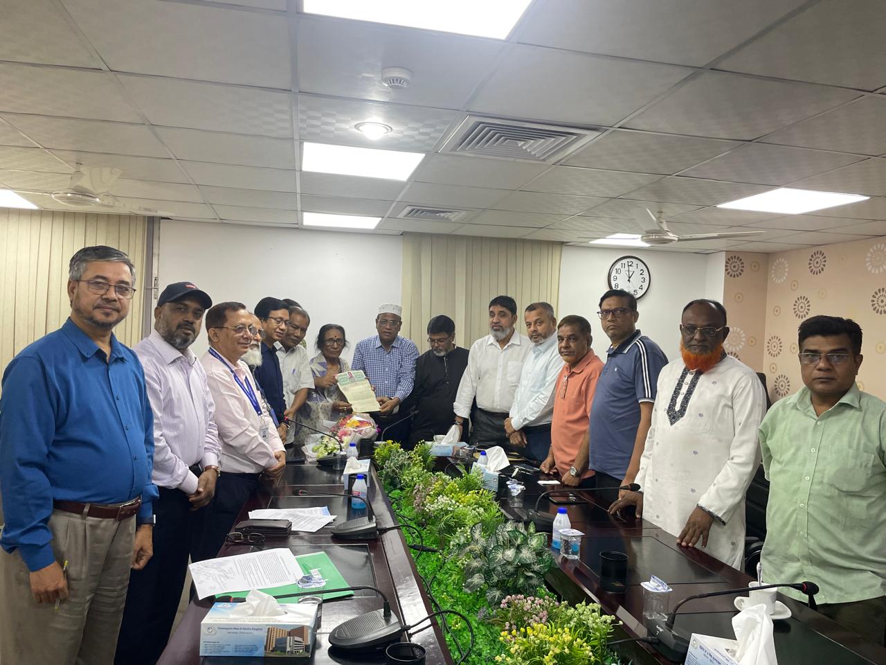 কবি মিসেস মাধুরী বড়ুয়ার চট্টগ্রাম মা ও শিশু হাসপাতাল মেডিকেল কলেজে মরনোত্তর দেহদান