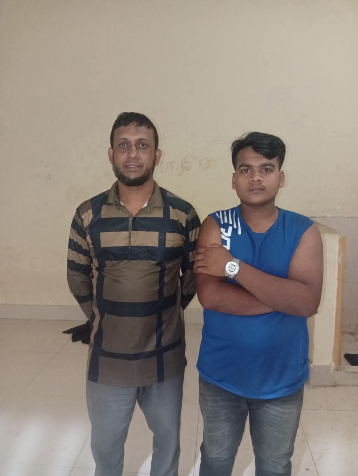 লামায় মাদকবিরোধী অভিযানে দুই কারবারি আটক, ইয়াবা-গাঁজা ও নগদ টাকা উদ্ধার