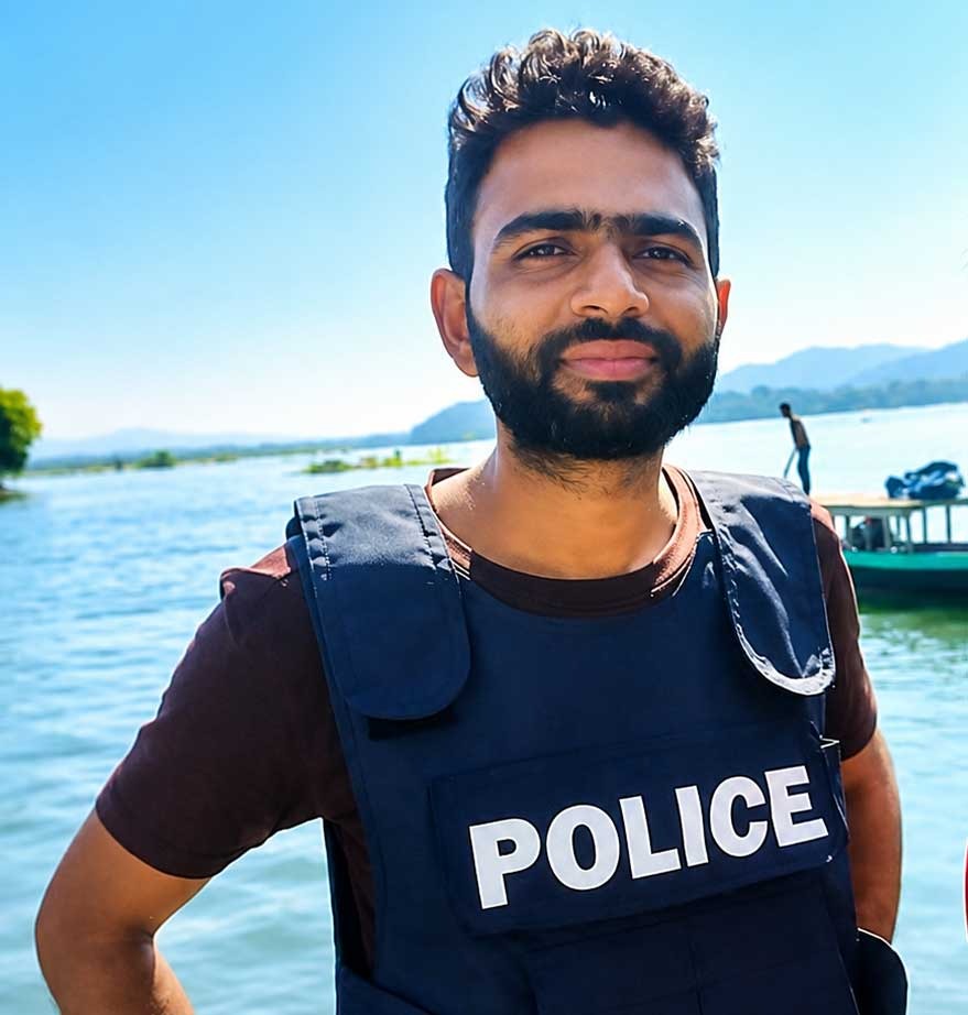 রাঙ্গামাটিতে এসআই সাজেদুল হকের ঝুলন্ত মরদেহ উদ্ধার
