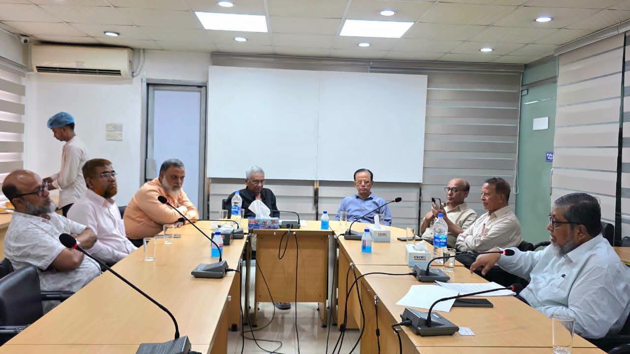 সিএসসিআরের অনাকাঙ্ক্ষিত ঘটনা নিয়ে হাসপাতাল কর্তৃপক্ষের সাথে বিএমএ নেতৃবৃন্দের মতবিনিময় 