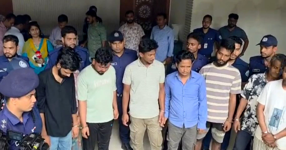বিদেশি নম্বরে চাঁদা দাবি, না দিলে ‘১০০ পুলিশেও রক্ষা নেই’ বলে হুমকি